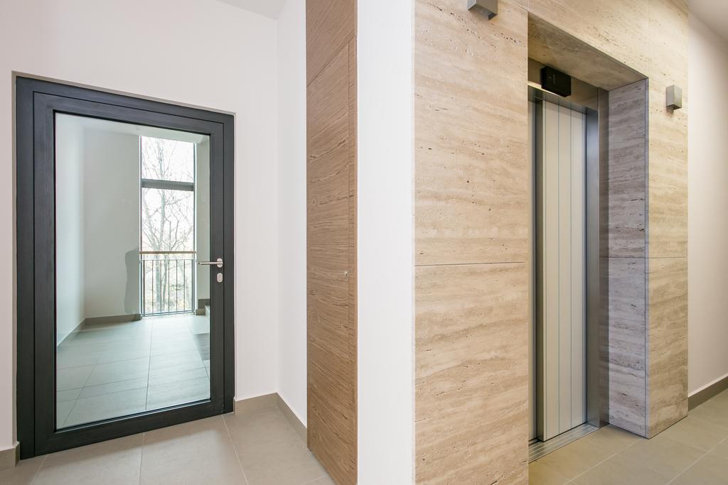 Executive 2-Bedroom Apartment Cracovia Camera foto